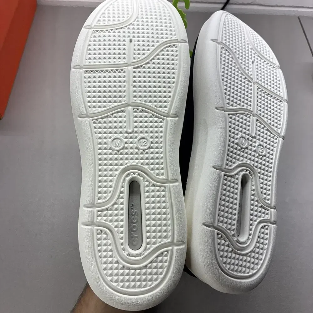 CROCS men’s size
